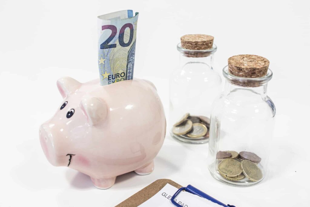 Consolidação de créditos: Saiba o que fazer com a poupança gerada