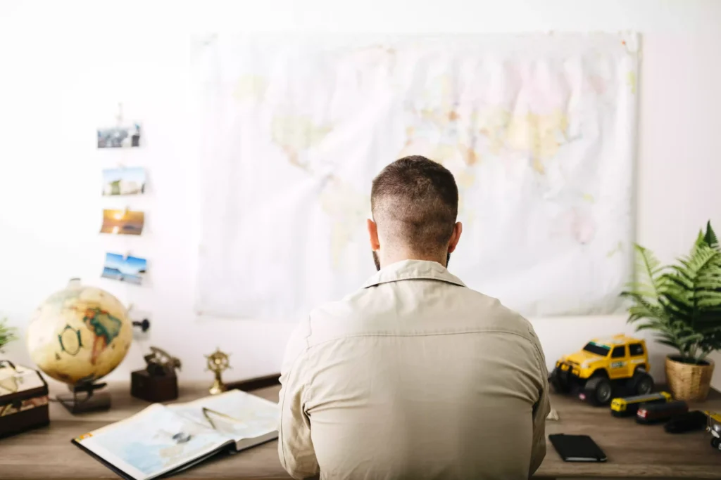 Direito a férias: Admissões, baixas e outros casos especiais Trabalhador a planear férias