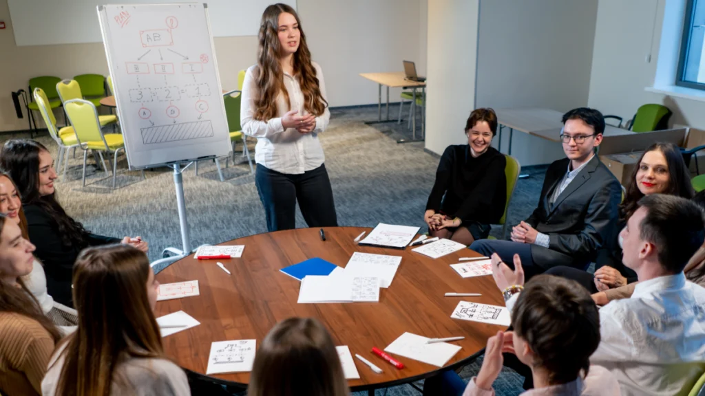 Profissionais numa formação