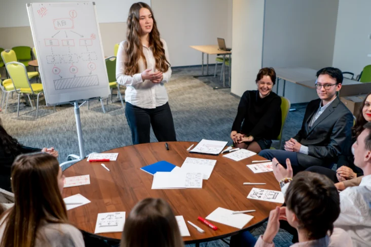 Profissionais numa formação
